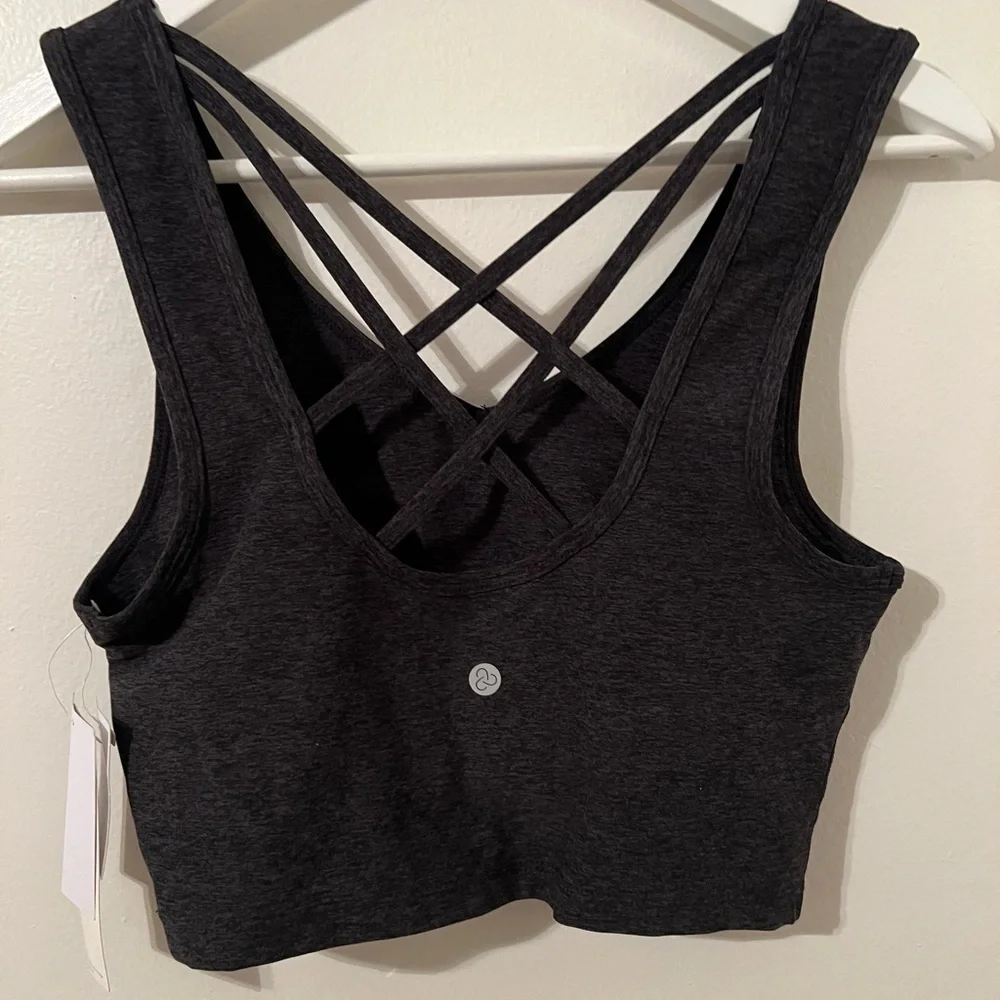 NEW ZELLA Charcoal Gray Strappy Sports Bra size Small